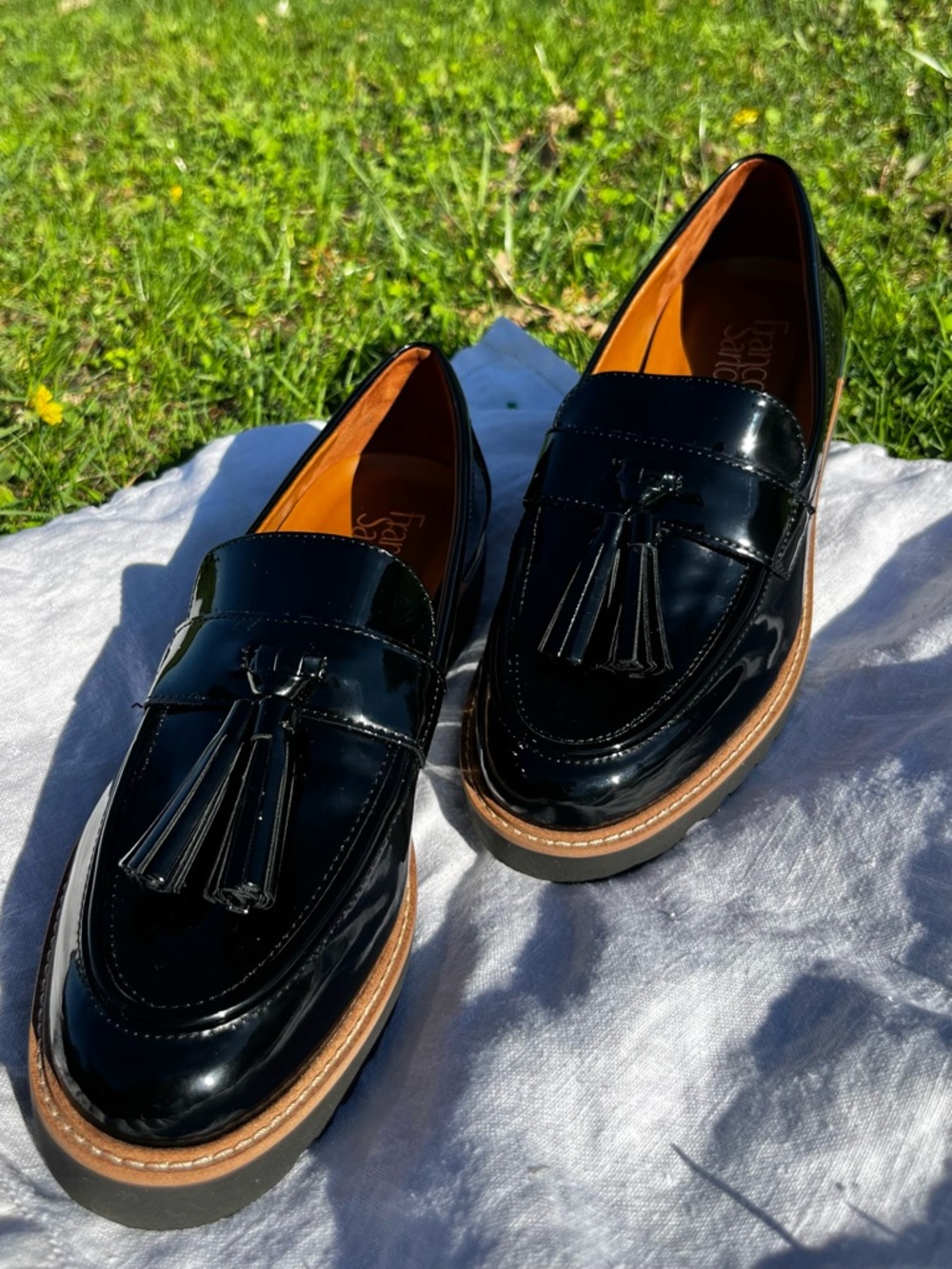 Franco Sarto Black Patent Leather Tassel Loafers Lug Sole Women’s 7.5